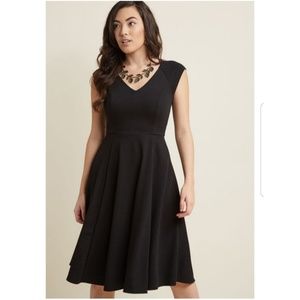 NWOT Modcloth "Date Night Done Right" Dress
